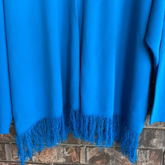 Button up cardigan with decorative frilly‘s - Picture 7 of 7